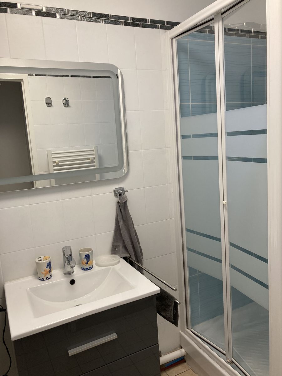 PROPRIETAIREsaint-martin-de-brehal-meuble-residence-du-soleil-4