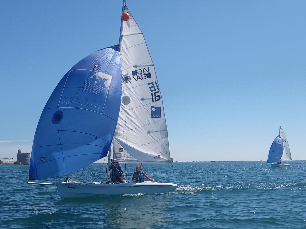 PROPRIETAIREsaint-vaast-la-hougue-centre-nautique-est-cotentin-base-de-saint-vaast-5
