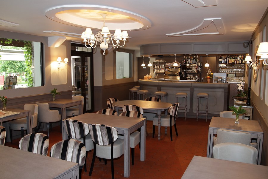 Darracq Le CommerceSALLE DE BAR CHEZ DARRACQ