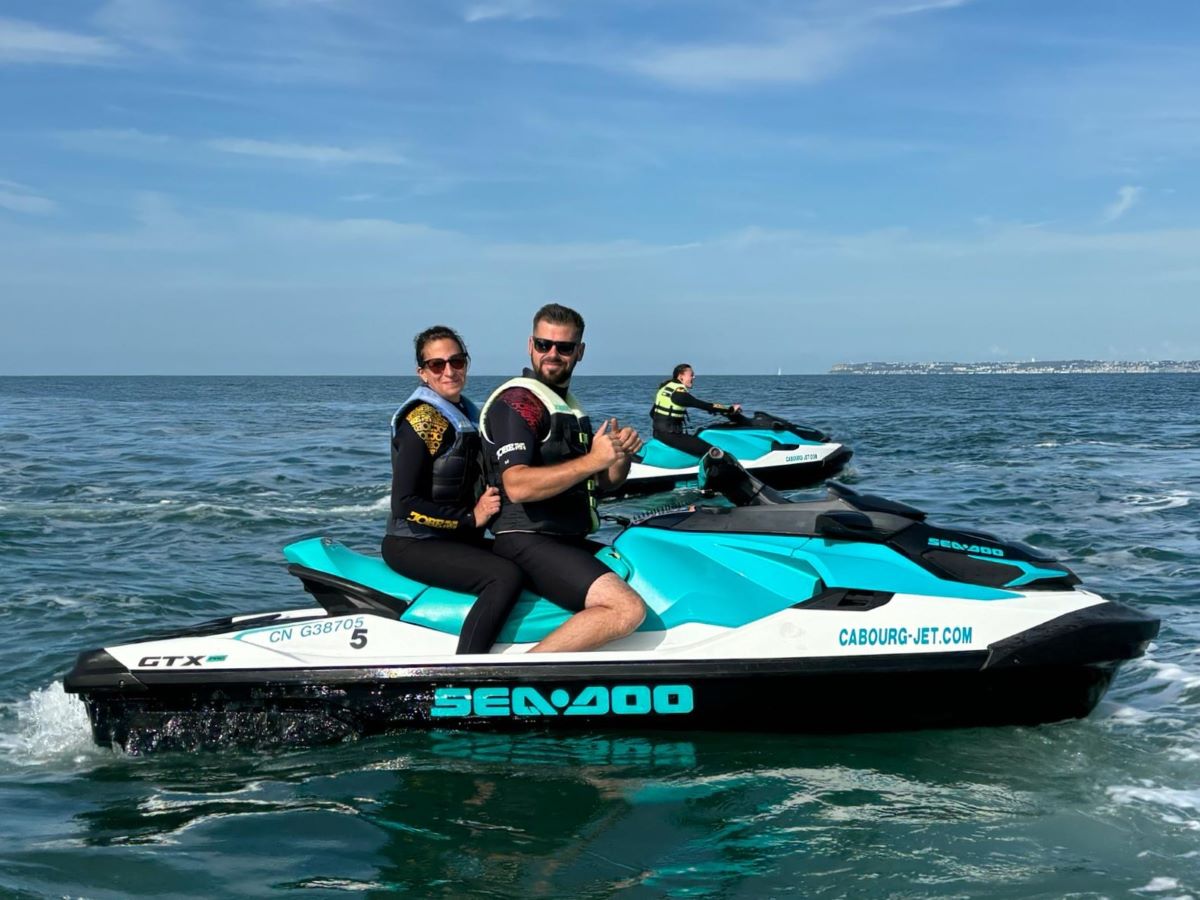 © MAB Expérience – Loisirs Normandie.Scooter des mers