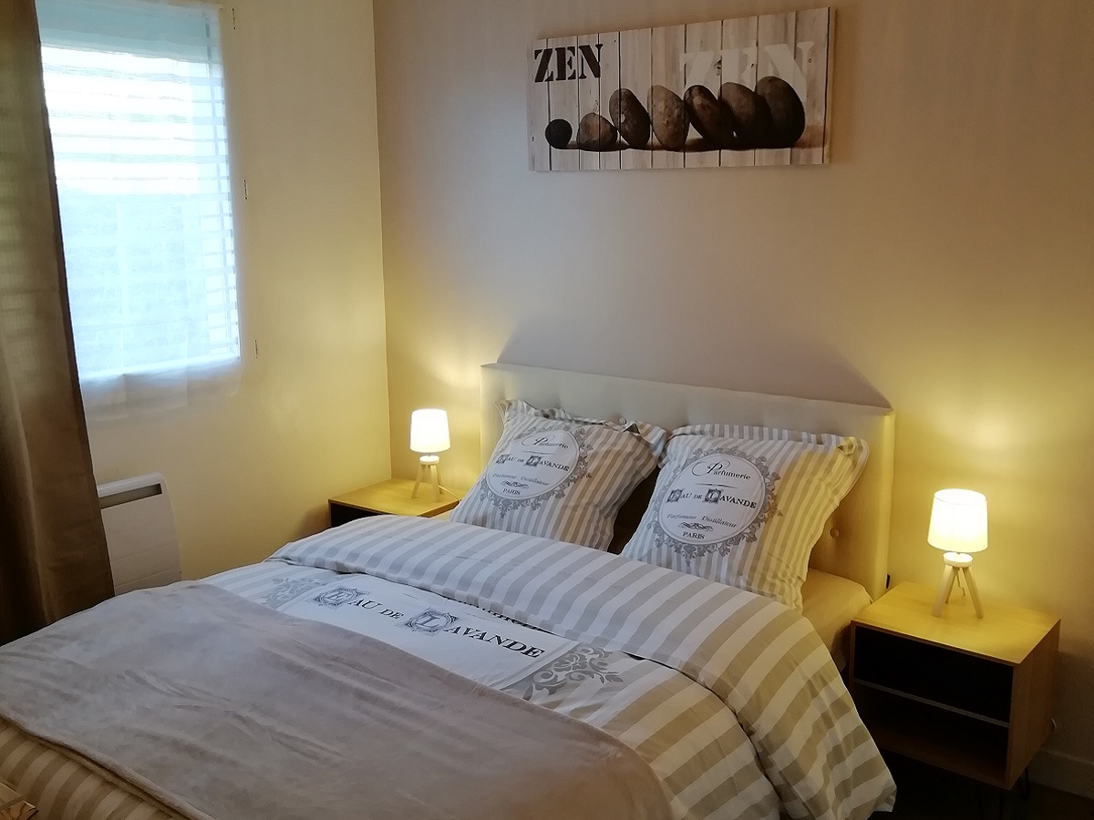 Sandrine SemillySemilly- appartement - Bernières - guide