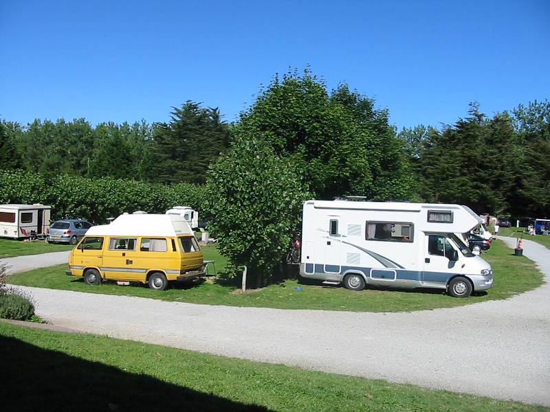 © PROPRIETAIRESaint-sauveur-le-vicomte-camping-du-vieux-chateau-3