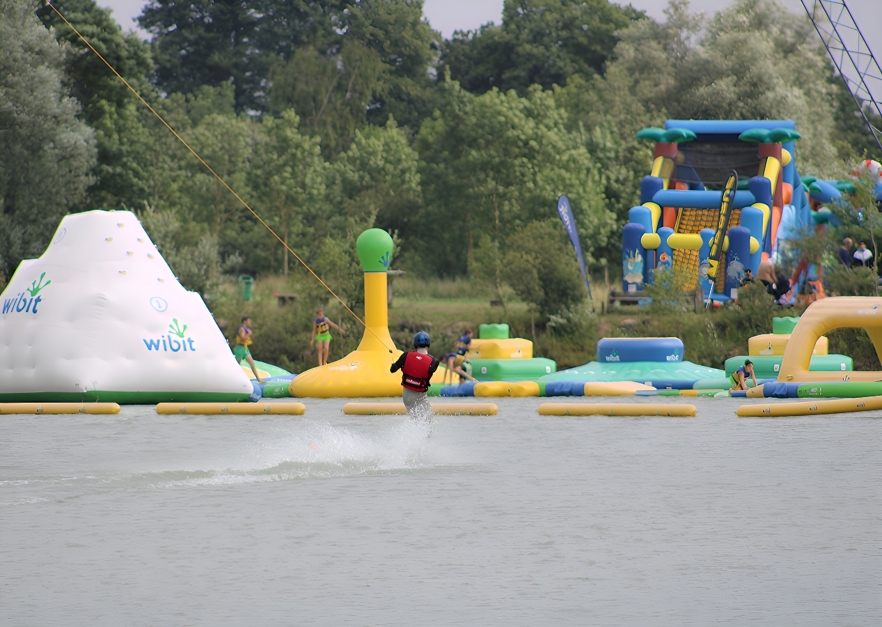 © EOLE AventureTéléski Nautique et AquaPark