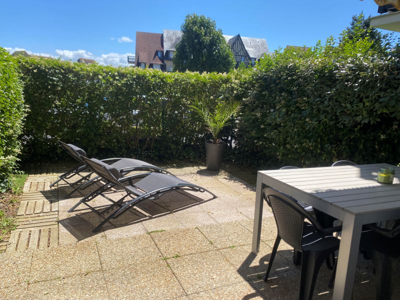 Stephan GodfroyLa terrasse