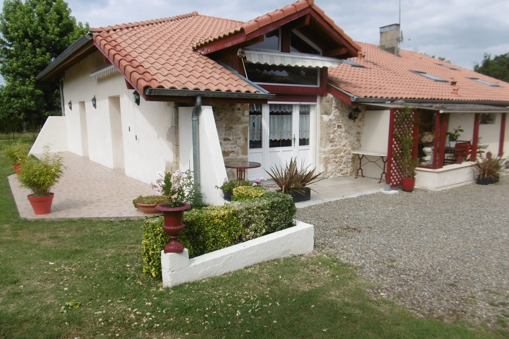 TorreguitartTorreguitart - jardin terrasse