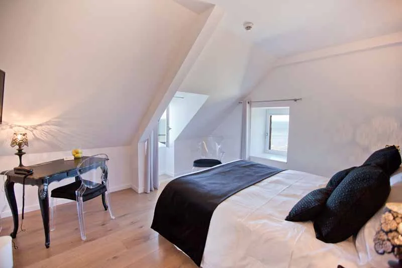almodovarurville-nacqueville-hr-le-landemer-chambre22-bis