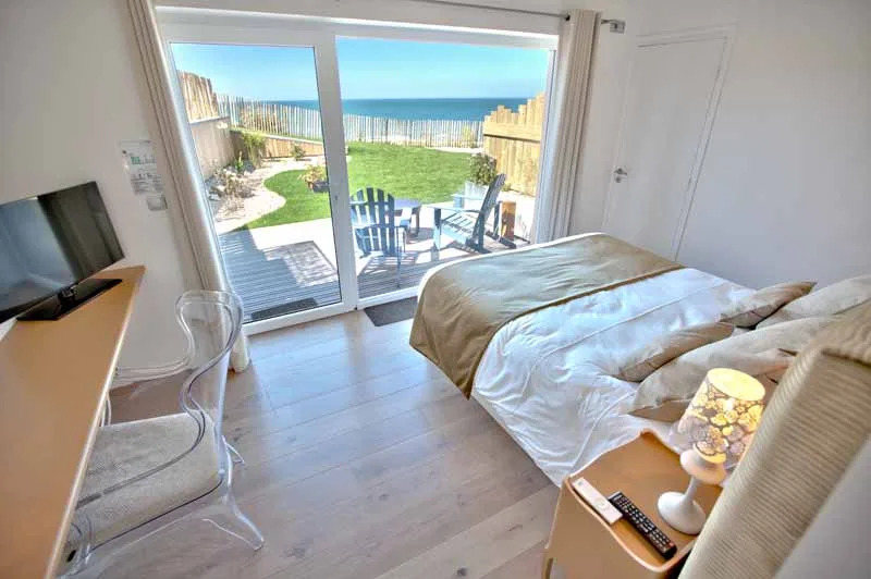 almodovarurville-nacqueville-hr-le-landemer-chambre31-bis