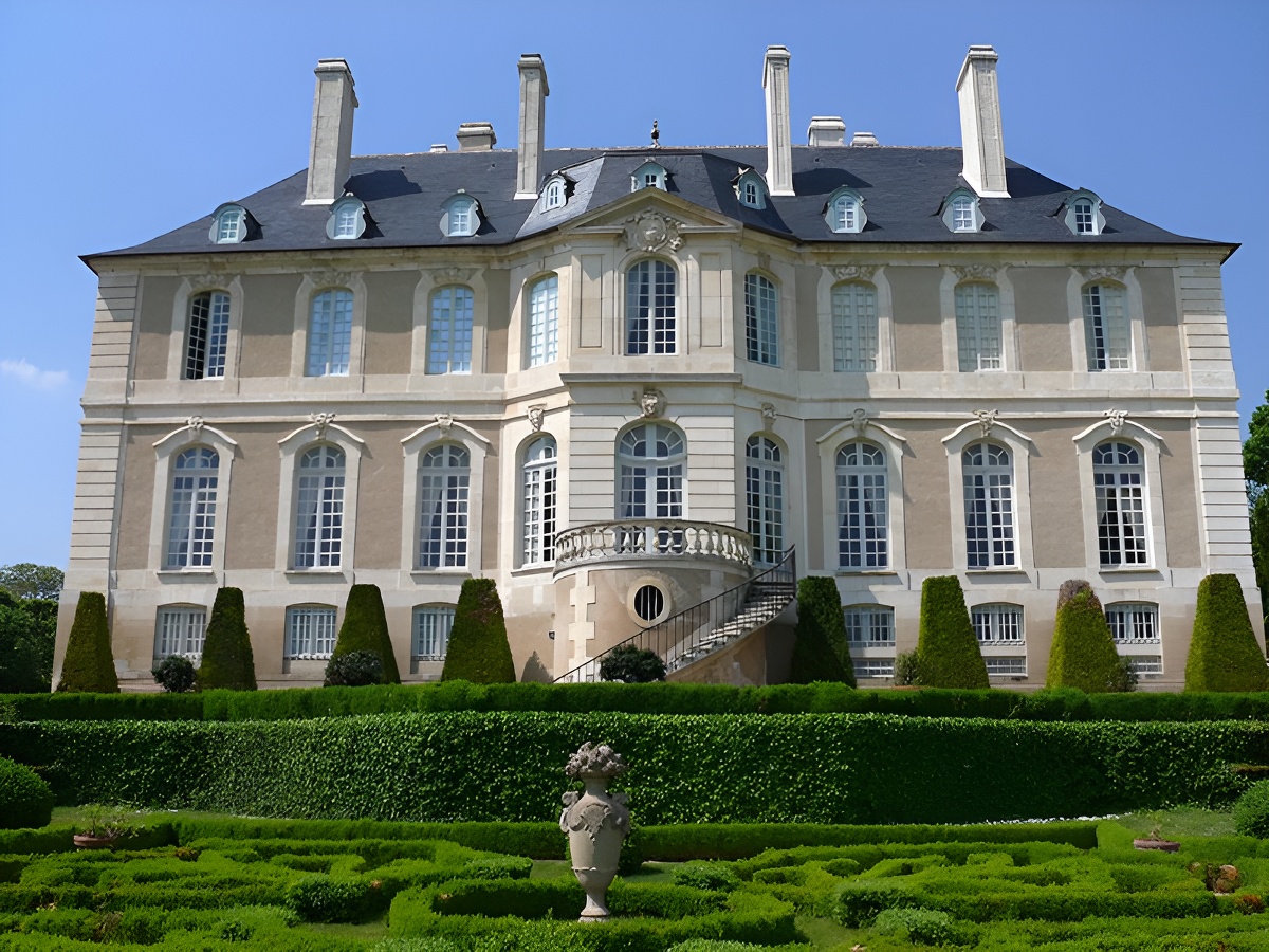 Calvados TourismeVENDEUVRE&PAYSDAUGE_CHATEAU&PATRIMOINE&PARC&JARDIN©CALVADOS-TOURISME_LIBRE