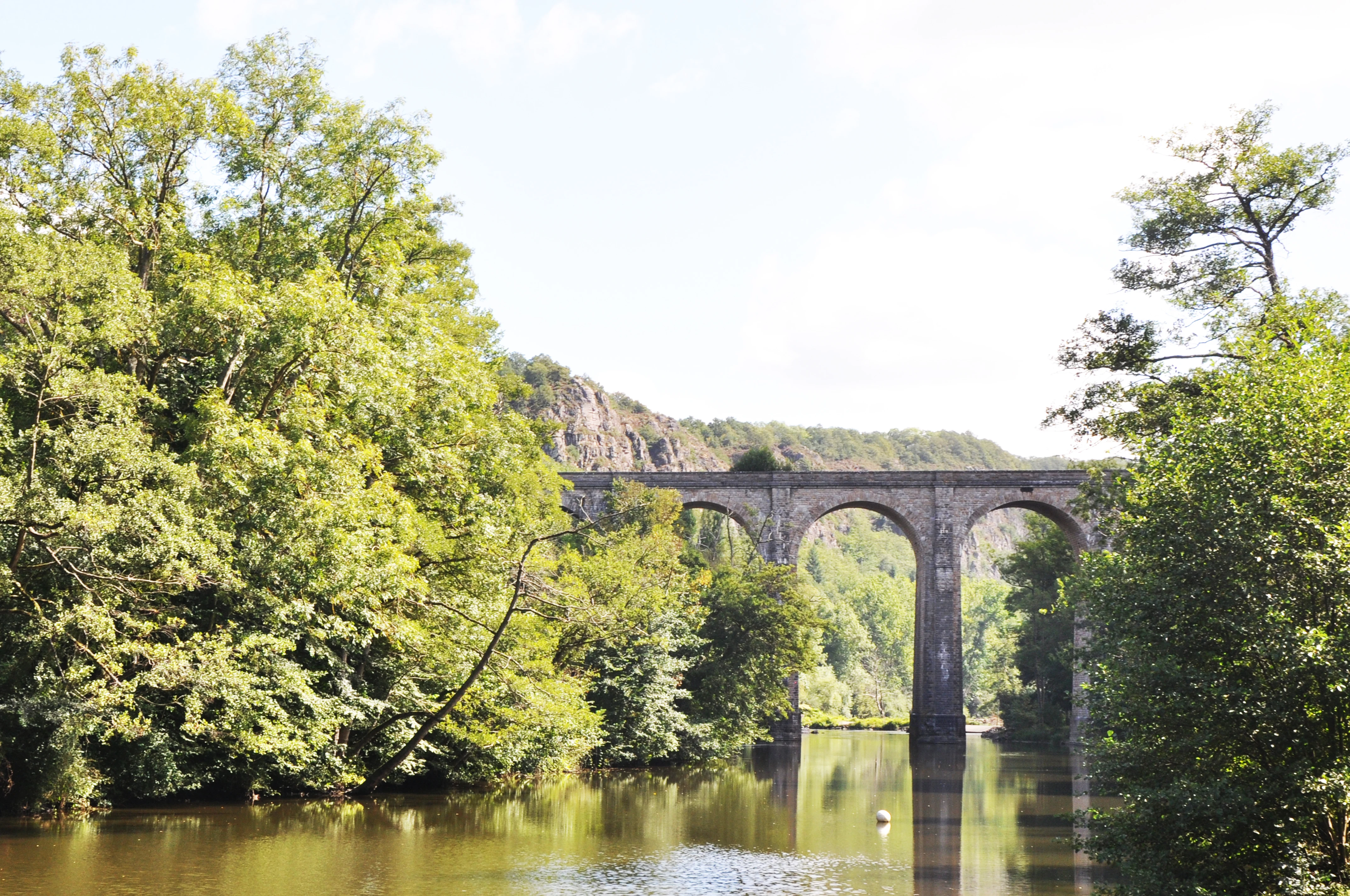 Viaduc de Clécy (France).jpg