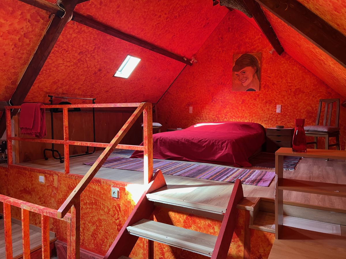 PROPRIETAIREvicq-sur-mer-meuble-le-studio-rouge-a-la-prefontainerie-4