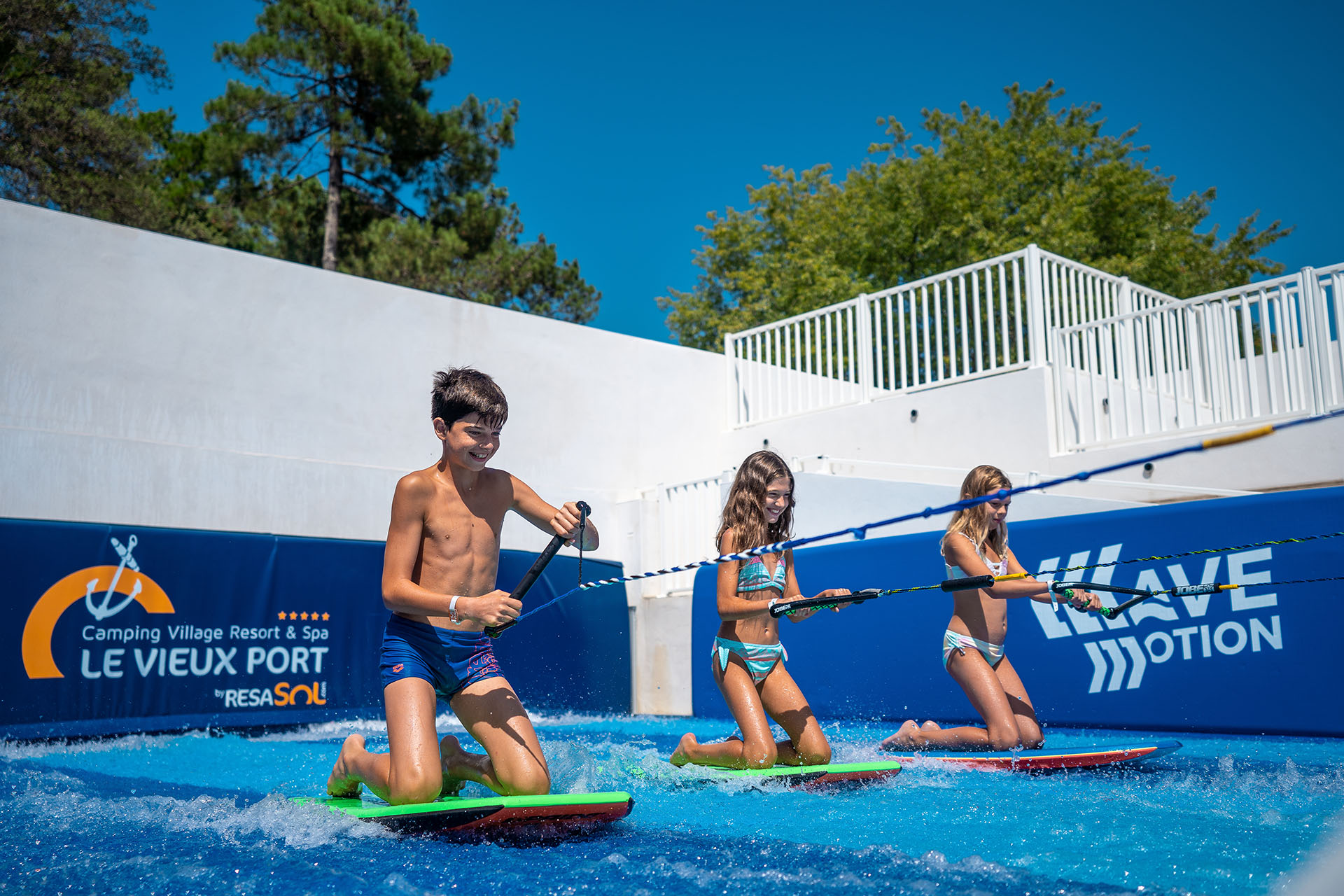 www.francoispotrel.comvieux-port-surfing-wave (6)