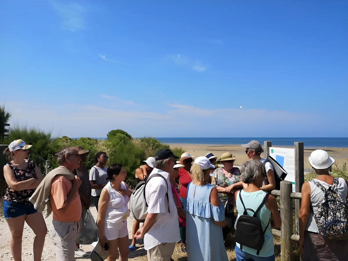 Nathalie PapouinVisite guidée du cap romain