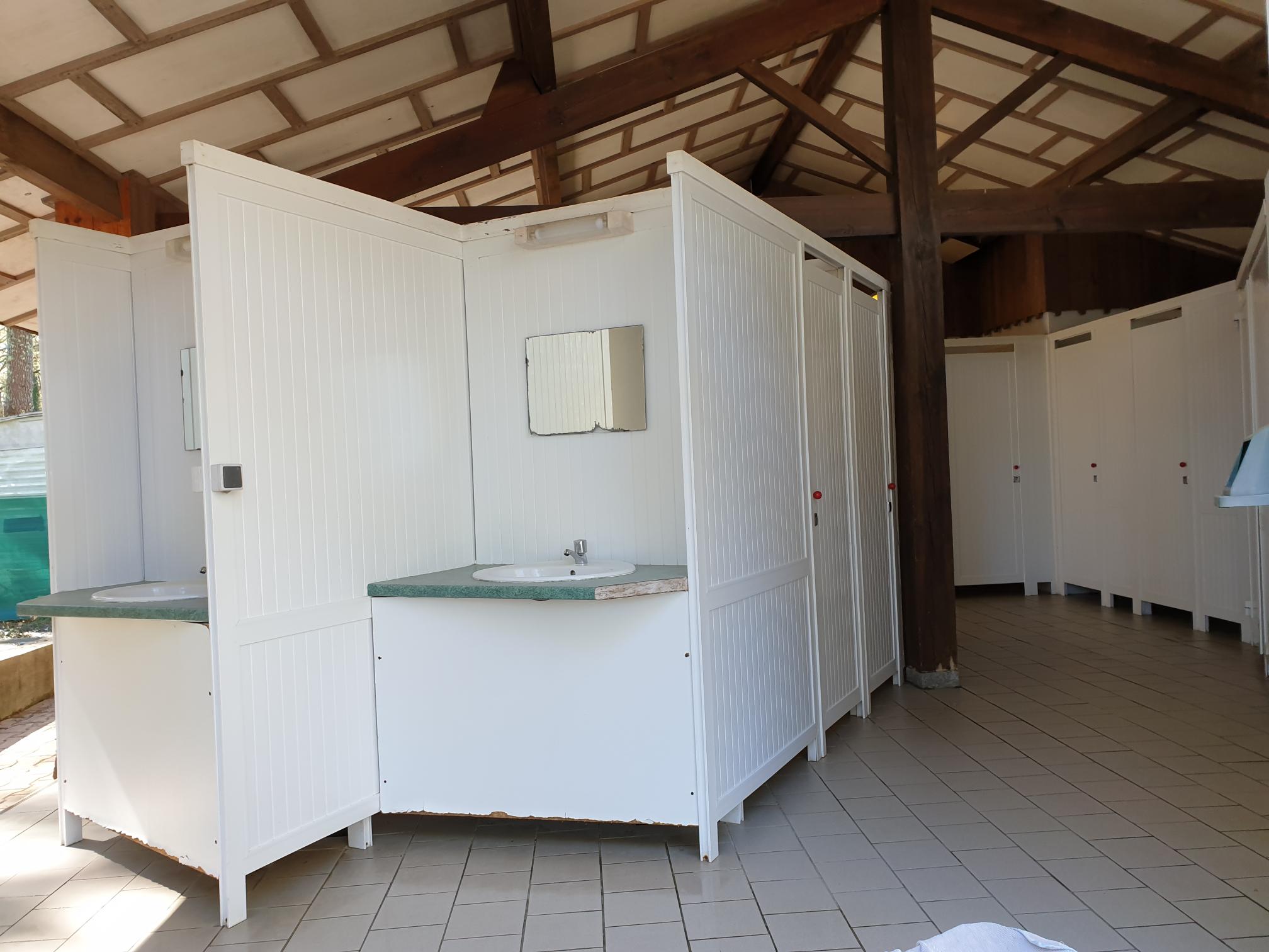 Le GaoucherVSG-Le-Gaoucger-SANITAIRE-1