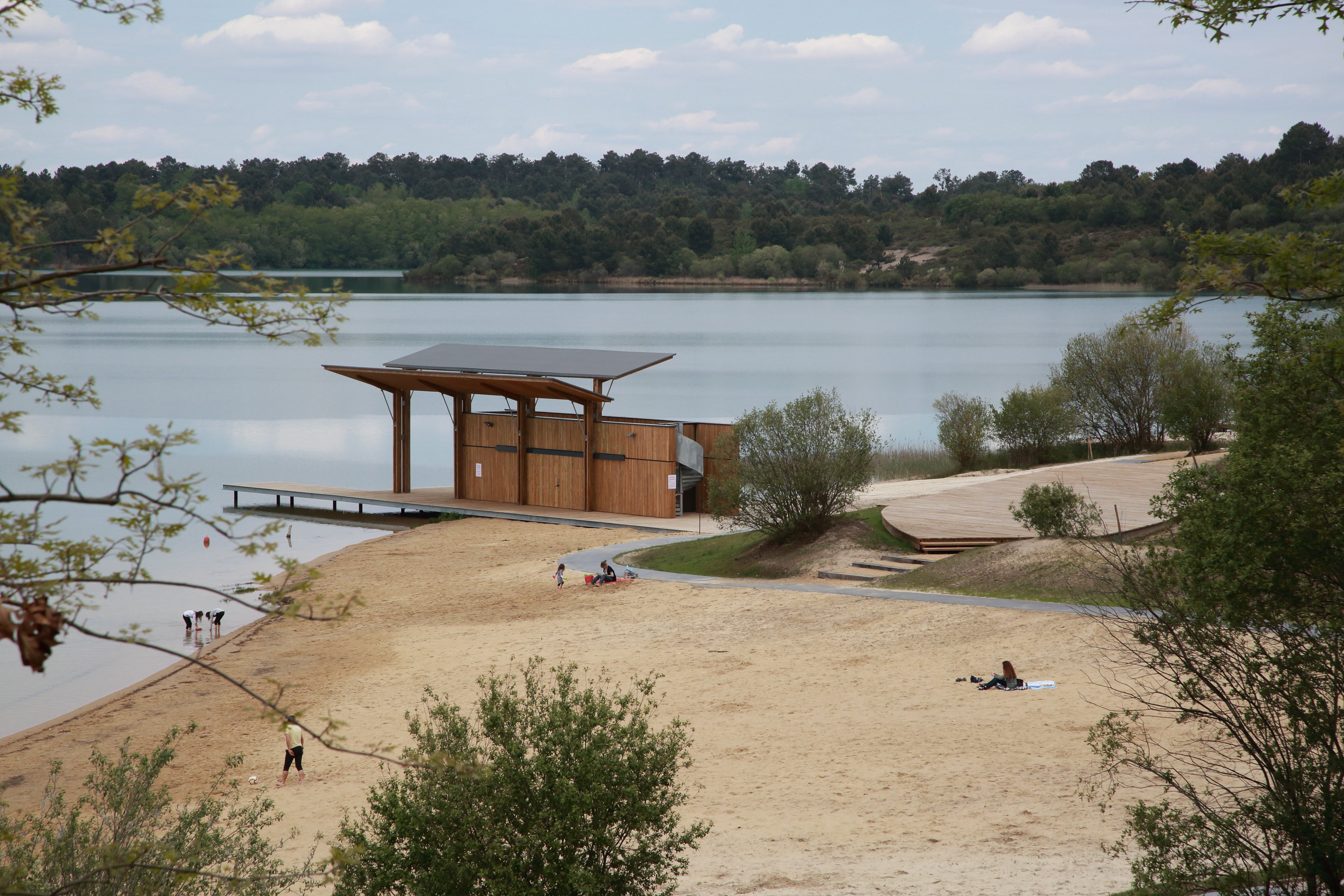 SMGMNVue-du-Pavillon-de-l-Eau-et-plage_6